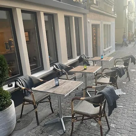 Hechtplatz فندق