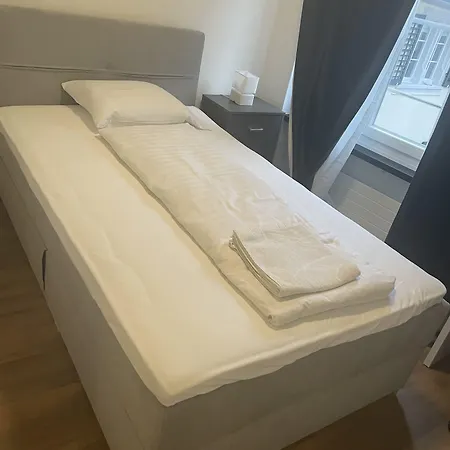 Hechtplatz Готель