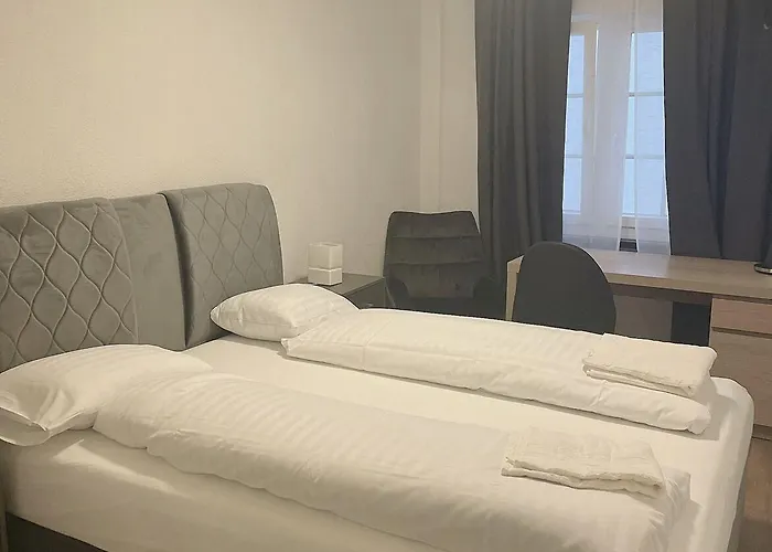 Hechtplatz Hotell 3*